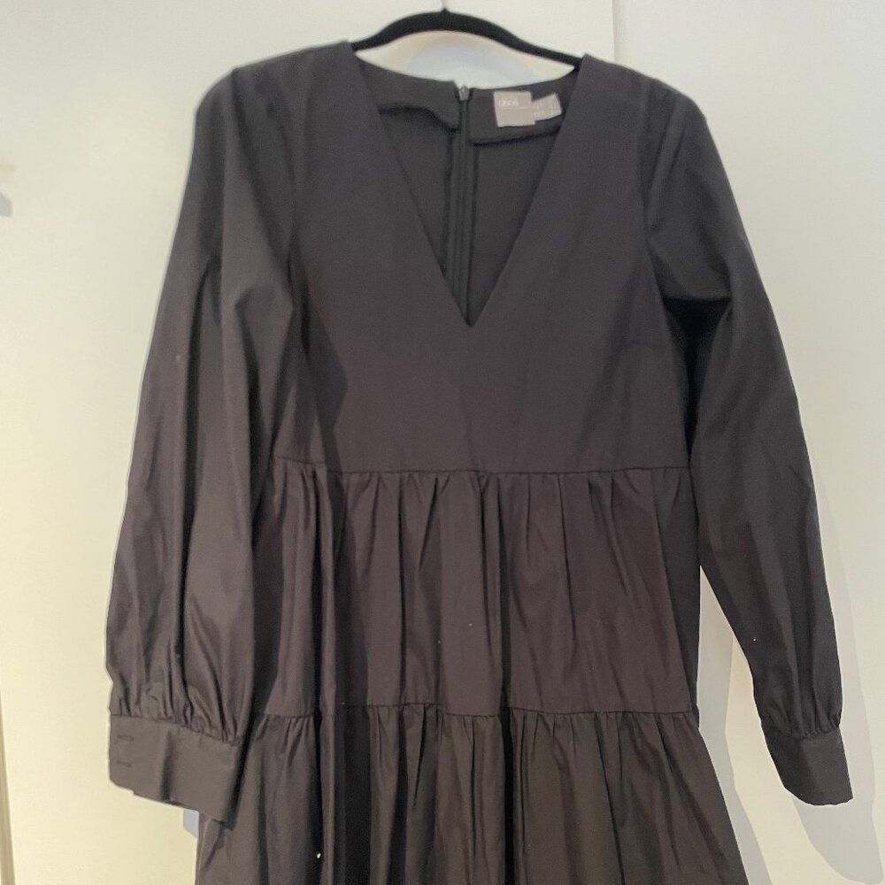 asos size 4 women's black long sleeve drape dress